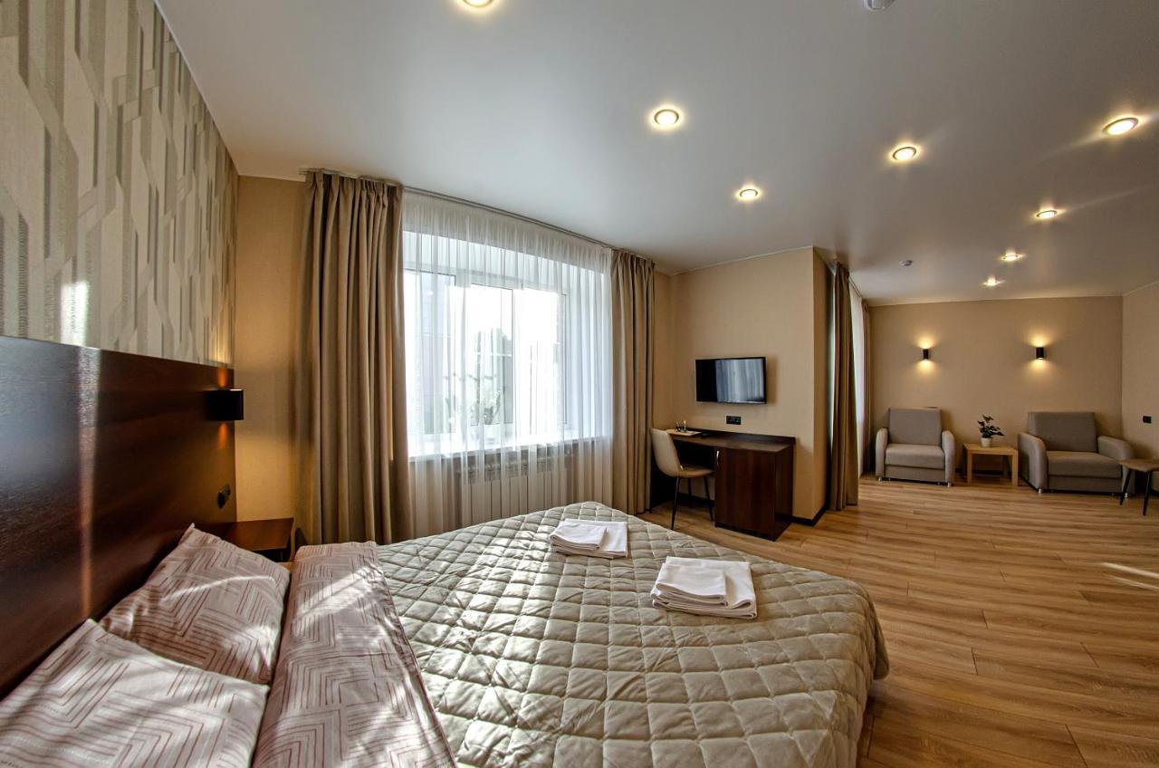 Voyazh Hotel Vologda Ngoại thất bức ảnh