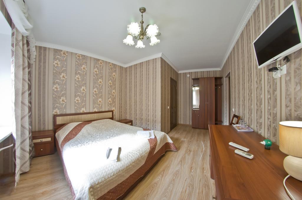 Voyazh Hotel Vologda Ngoại thất bức ảnh